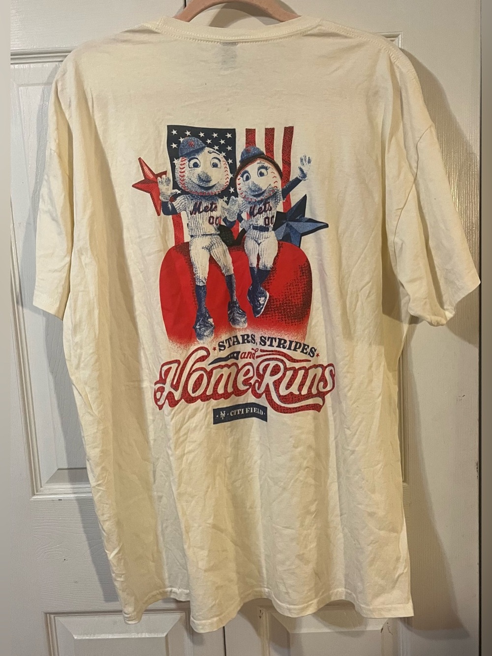 Mr & Mrs Met Citi Field & Coca Cola SGA Tee Shirt Gildan 6/27/2026 Size XL